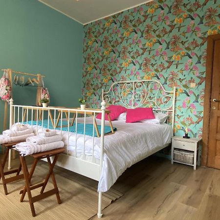 Апартаменты Ibiza Vibes Studio - Festive, Beach & Sun Atmosphere - Amazing Location In City Center Намюр Экстерьер фото