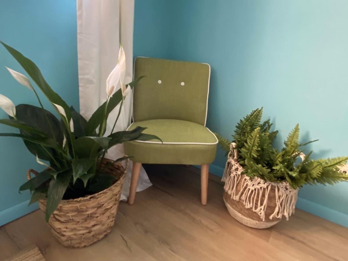 Апартаменты Ibiza Vibes Studio - Festive, Beach & Sun Atmosphere - Amazing Location In City Center Намюр Экстерьер фото
